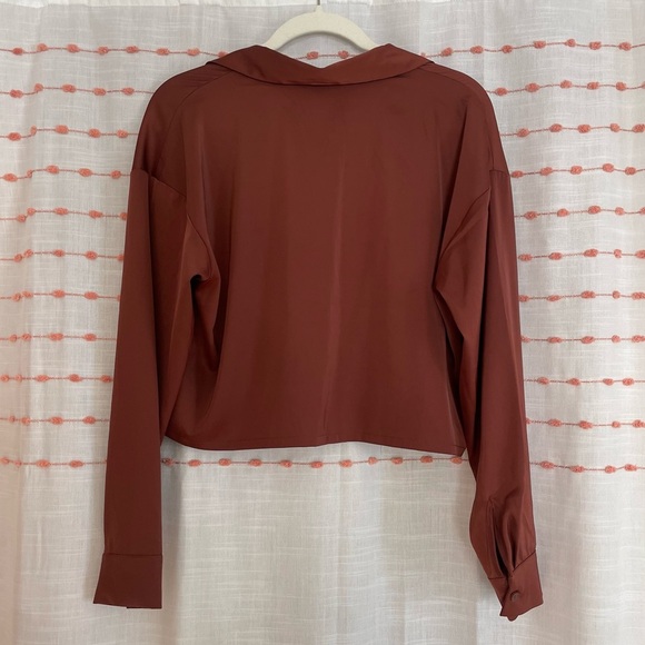 Forever 21 Satin Drop-Sleeve Shirt - NWT! - Picture 2 of 9